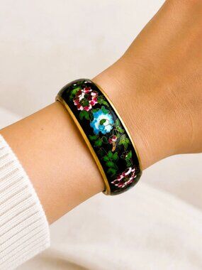 Vtg 60s Chunky Cloisonne Hinged Bangle Bracelet Heavy Brass Black Enamel 1.25" W